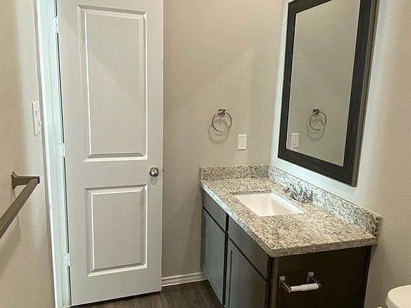 Building Photo - 9992 Calendar St