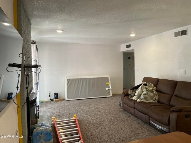 Building Photo - 10604 Fieldrock Ct