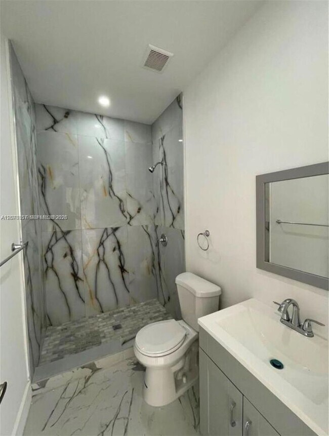 Building Photo - 26515 SW 139th Ave