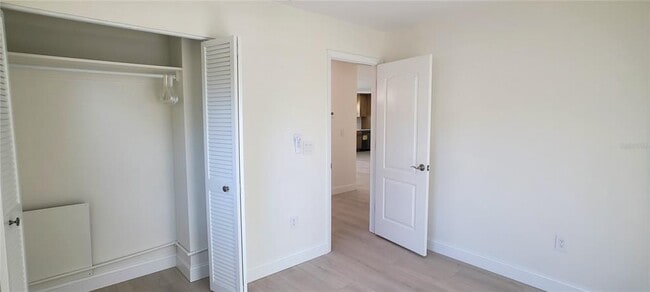 Building Photo - 4018 29th Ave W