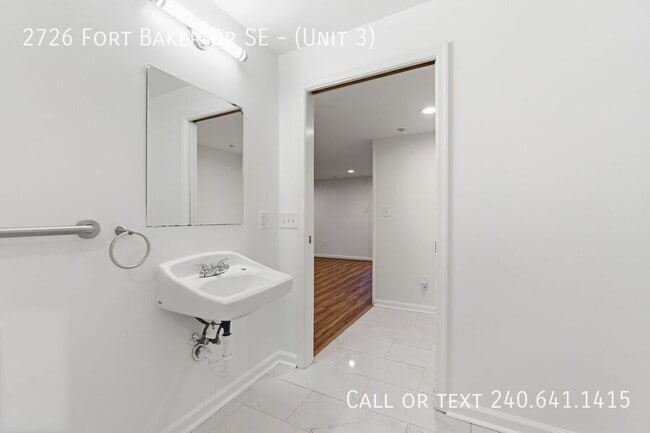 Building Photo - 2726 Fort Baker Dr SE