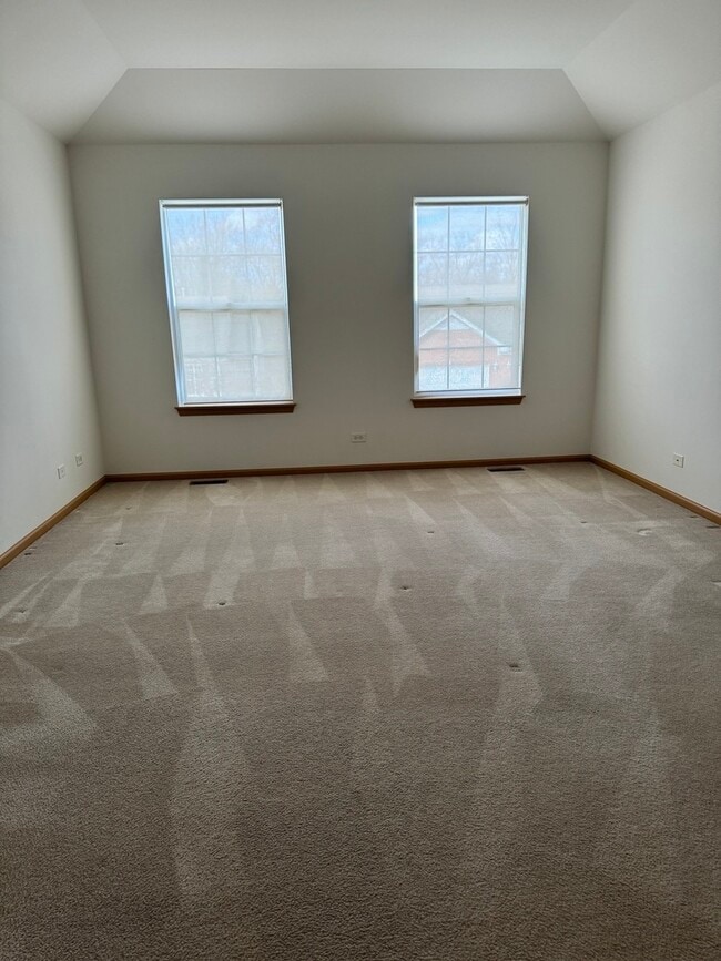 Building Photo - 1428 Reserve Ln