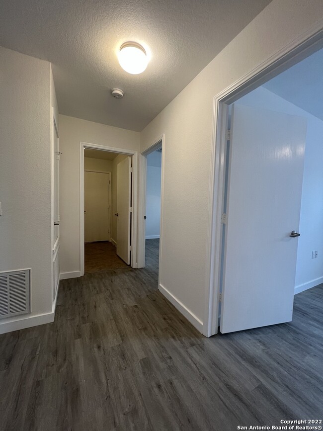 Building Photo - 9116 China Rose Dr