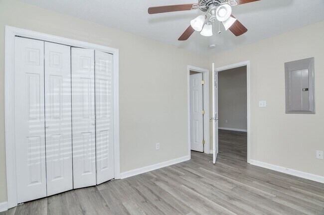 Building Photo - 516 Goodale Court