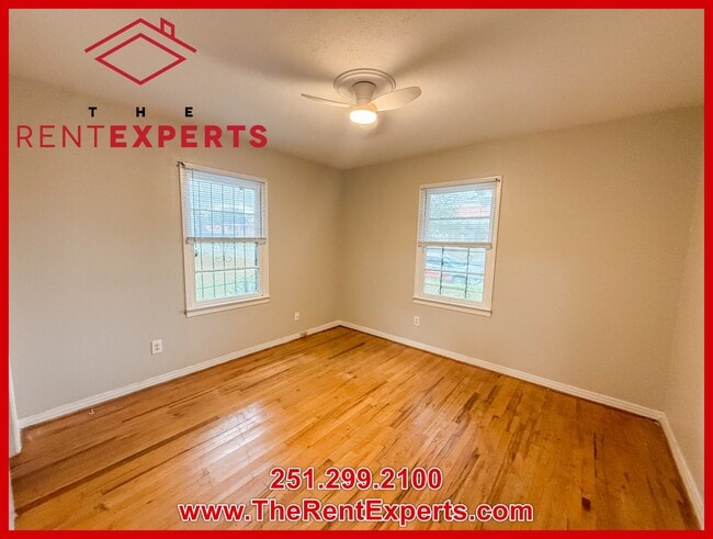 Building Photo - 1701 Conti St