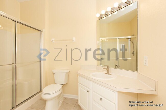 Building Photo - 7801 Point Meadows Dr