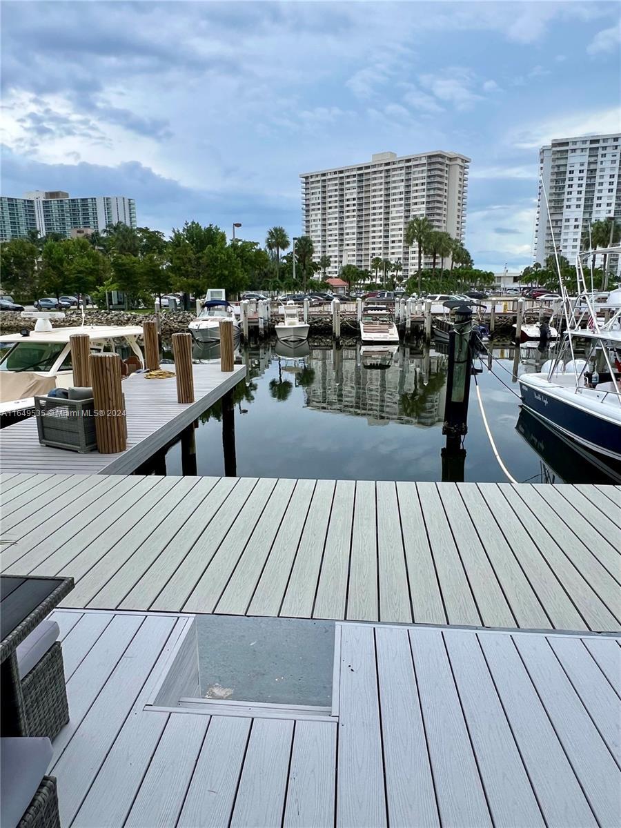 Deck Access - 336 Poinciana Island Dr