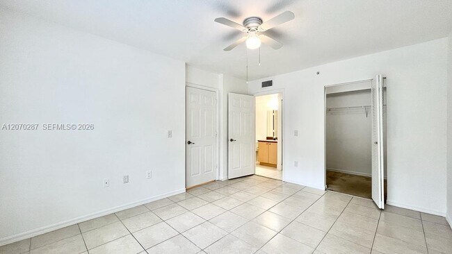 Building Photo - 4115 San Marino Blvd