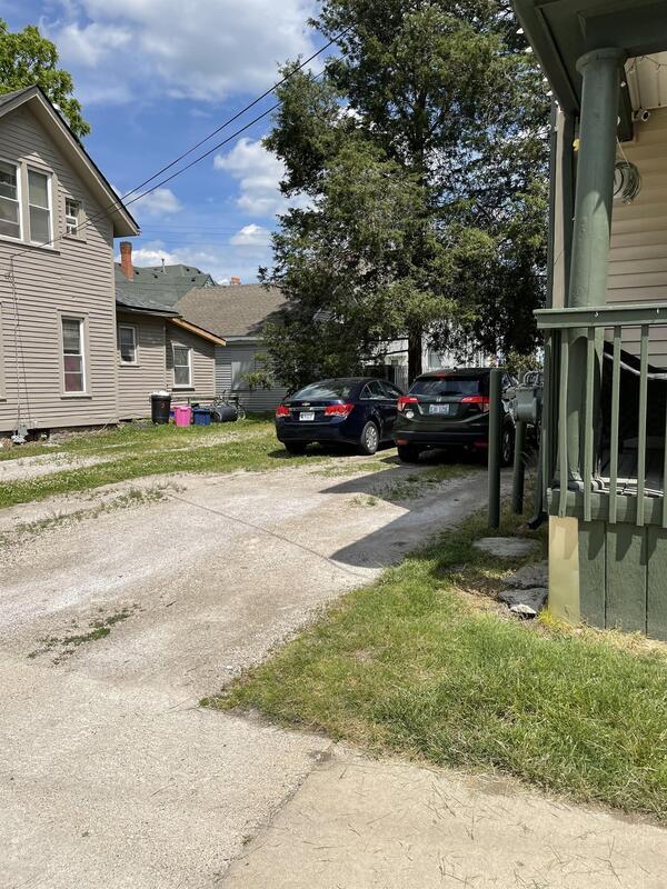 Building Photo - 416 Olive St