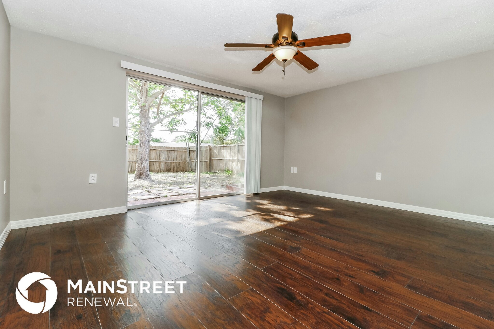 Building Photo - 9025 Collage Ln