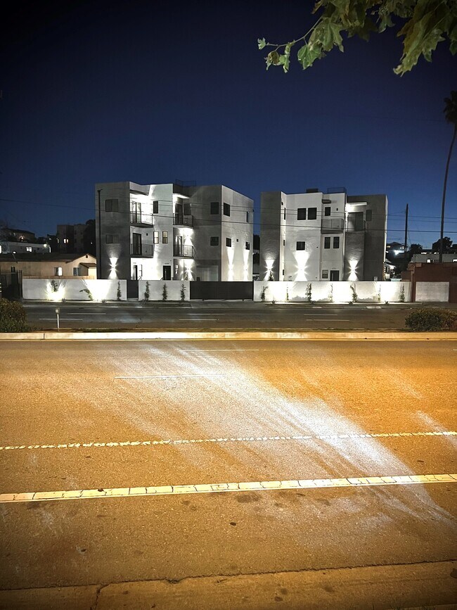 4713 Lomita St 4713 Lomita St Los Angeles CA 90019 Apartment Finder