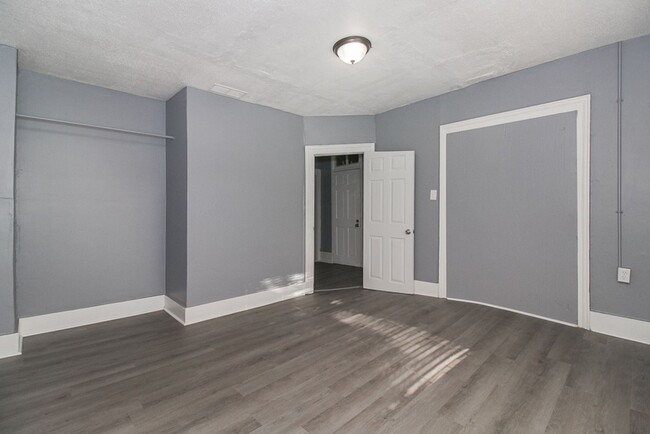 Building Photo - 1470-1472 W 110 ST CLEVELAND, OH. 44102