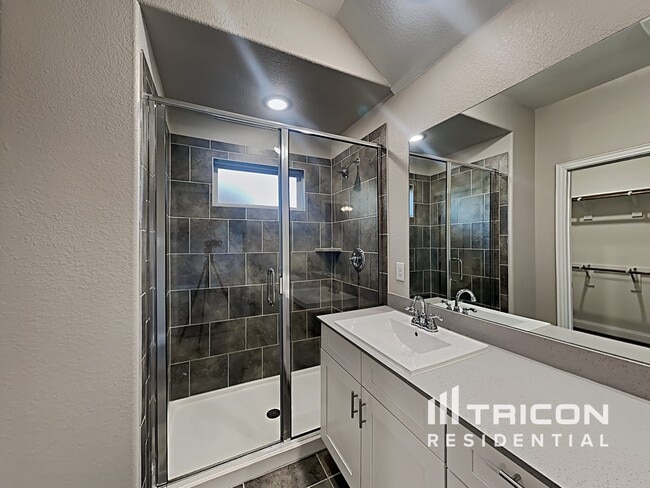 Building Photo - 4240 Calla Dr