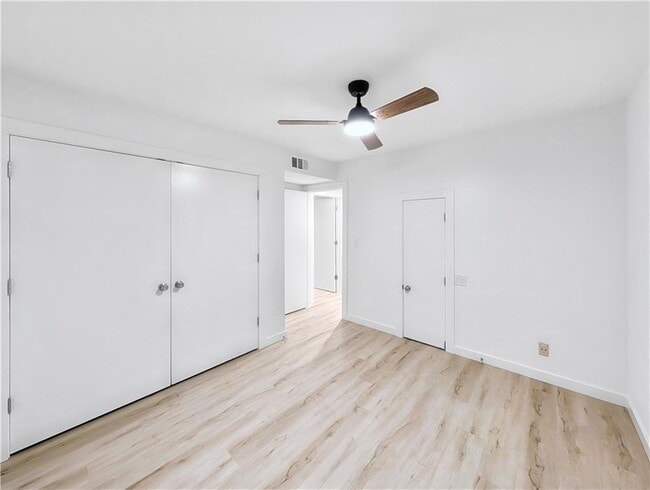 Building Photo - 1 Mellor Ct