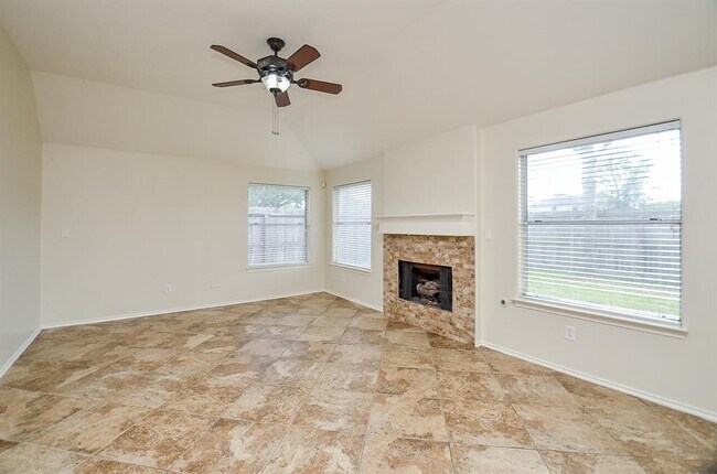 Building Photo - 3268 Jessica Ct