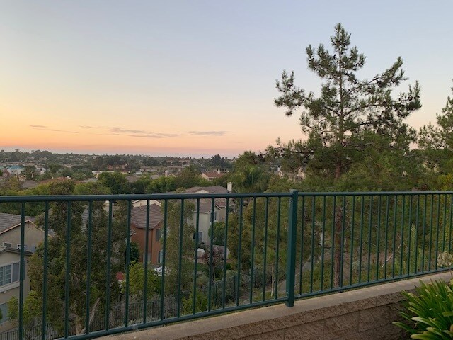 Building Photo - 1615 Carriage Cir