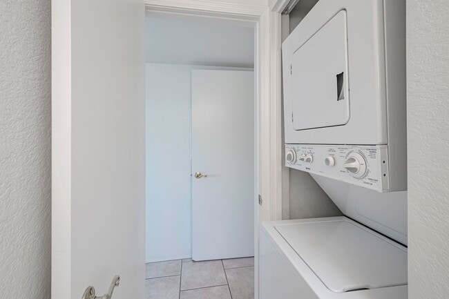 Building Photo - Two bedroom, two bathroom in fountain hills