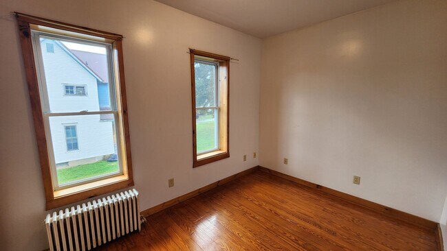 Building Photo - 63 Jefferson St