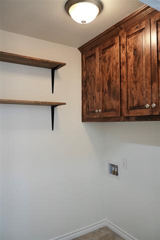 Building Photo - 1590 N Race
