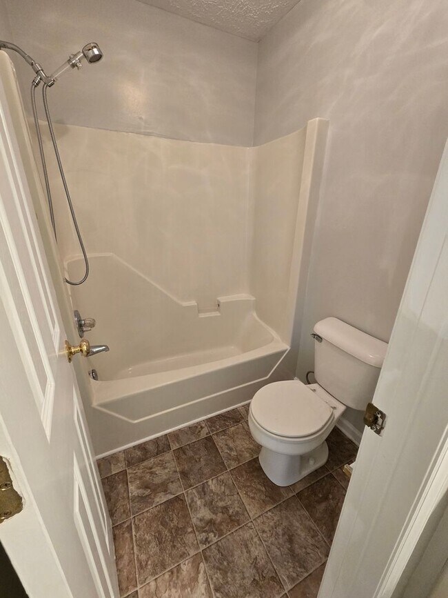 Building Photo - Beautiful Ranch Style Home for Rent