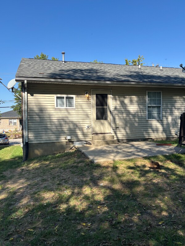 Building Photo - 520 Bell Pl Dr