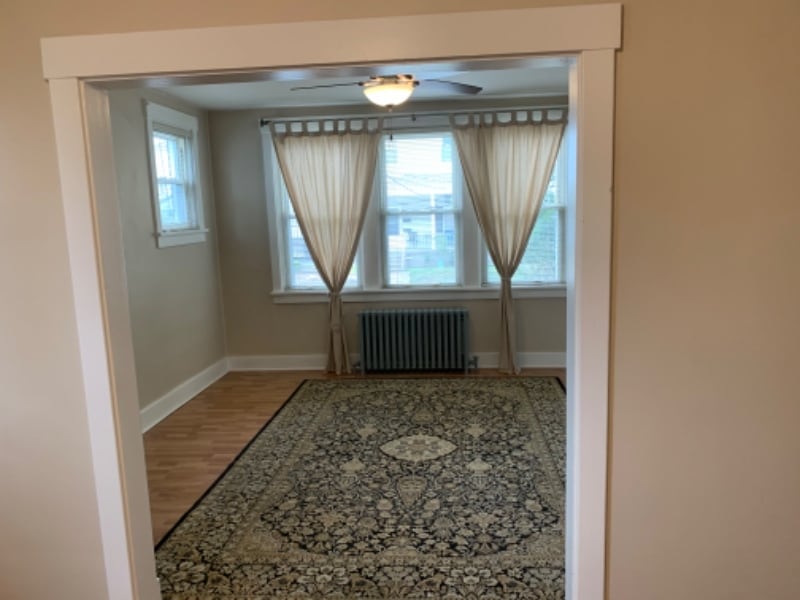 Building Photo - 313 Augusta St