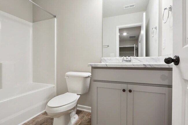 Building Photo - 305 Skipjack Ct