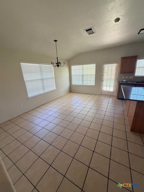 Building Photo - 225 Memory Ln