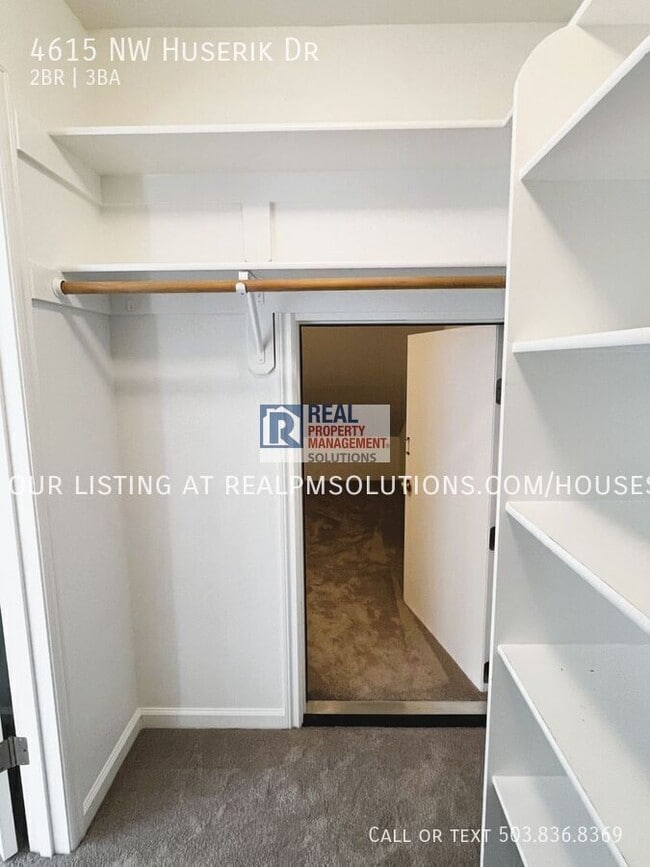 Building Photo - 4615 NW Huserik Dr