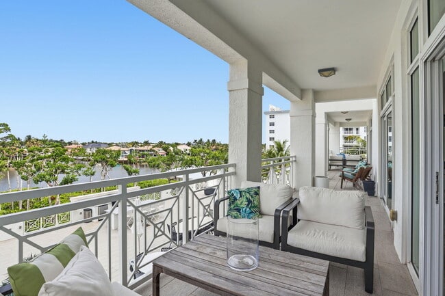 Building Photo - 3200 S Ocean Blvd