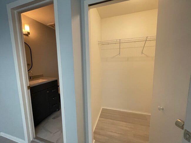 Walk in Closet in Main Bedroom - 23325 Cornerstone Village Dr