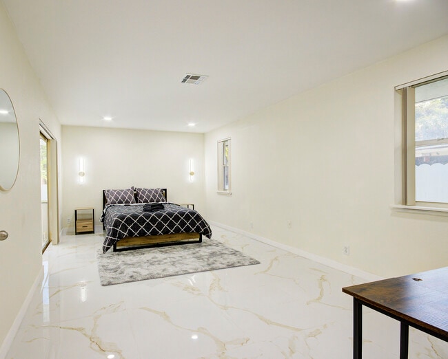 Bedroom 5 - 2420 SW 44th Ter