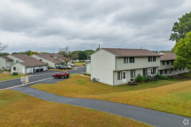 Primary Photo - Sumter Lane Townhomes