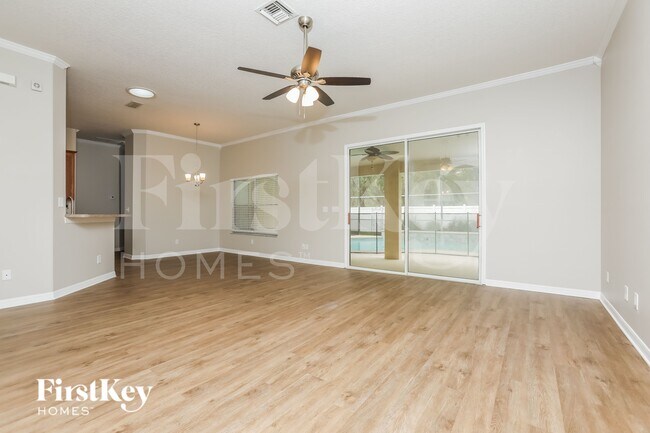 Building Photo - 34333 Shadewood Cir
