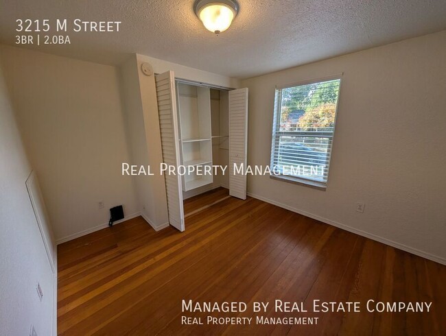 Building Photo - 3215 M St