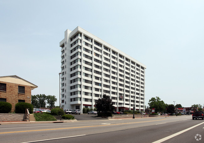 Primary Photo - Harrison Apartments