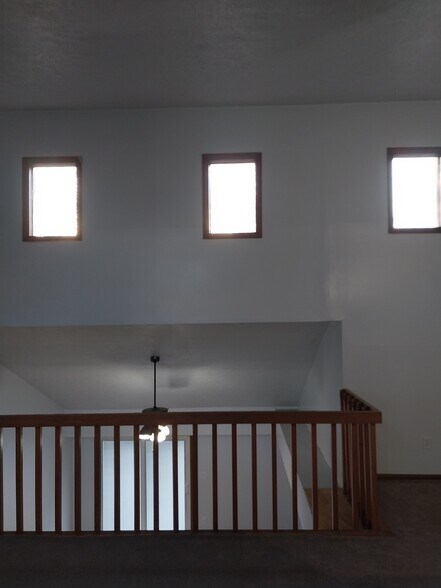 Building Photo - 14041 Ravenna Ave NE