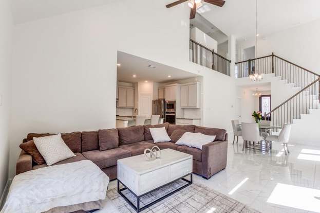 Building Photo - 337 Gleneagles Dr