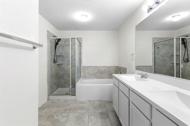 Building Photo - 189 Andross Ln