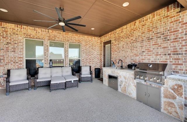 Building Photo - 1111 Hayfield Dr