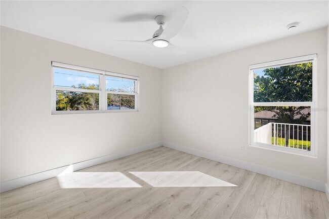 Building Photo - 1801 Laurence Ct