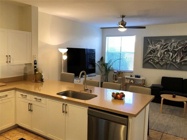 Building Photo - Tupelo Way, Weston, FL 33327 - 4 BR 2.5 BA single-family home