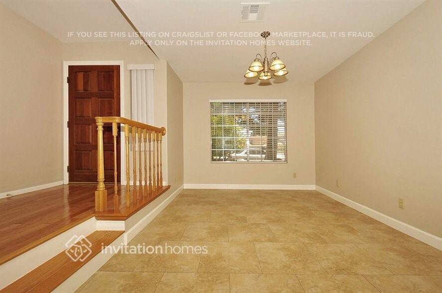 Building Photo - 2121 Harbor Cliff Dr