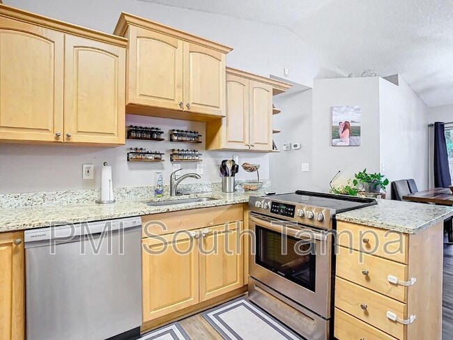 Building Photo - 2760 Braham Ct