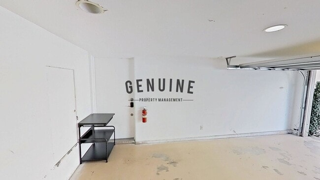 Building Photo - 1224 W Balboa Blvd