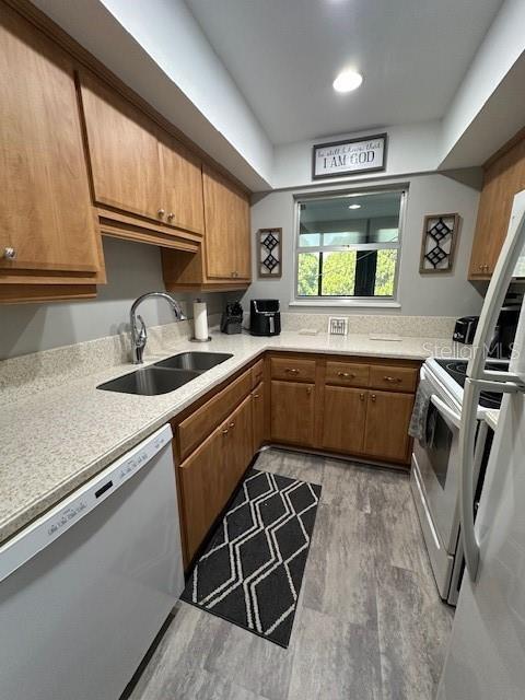 Building Photo - 514 Windrush Bay Dr