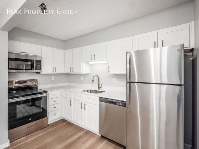 Building Photo - 7950 Harmill Dr