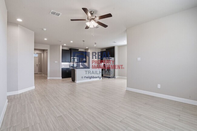 Building Photo - Inviting 4-Bedroom Home with Open Layout in Bella Vista
