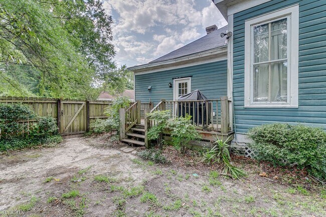 Building Photo - 1 br, 1 bath Duplex - 1215 New Saint Franc...