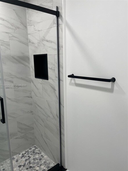 Building Photo - 1045 SW 122nd Ct